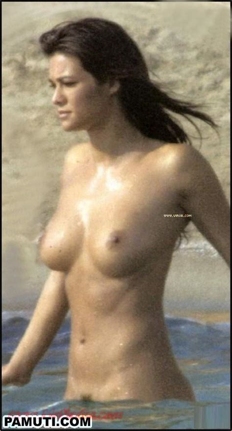 mariela arcuri nude at the beach pussyplease