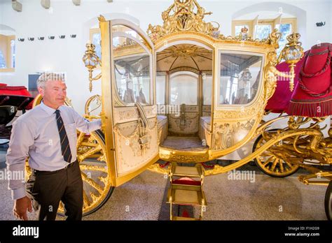 dutch royal coach palace het  res stock photography  images alamy