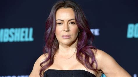 ‘people Like You Find Power In Fear’ Black Woman Slams Alyssa Milano