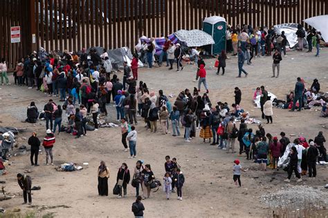 Migrants Rush Border Ahead Of Title 42 Expiration Agents Overwhelmed