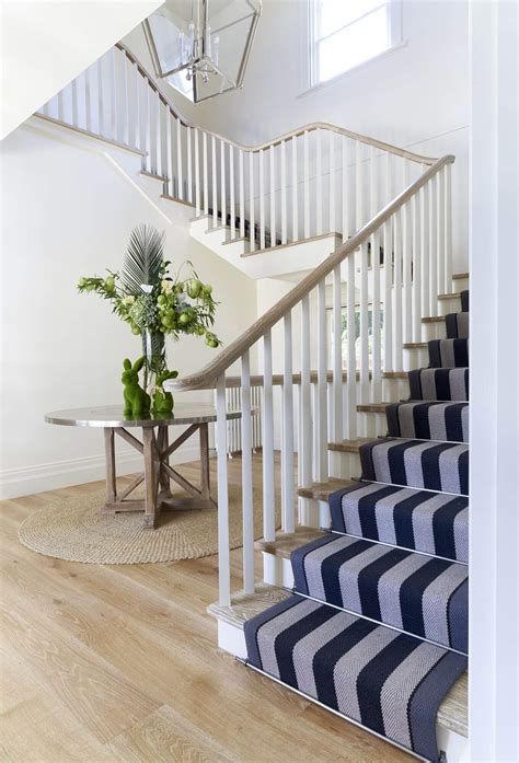 beautiful traditional staircase design ideas   check  architecture designs