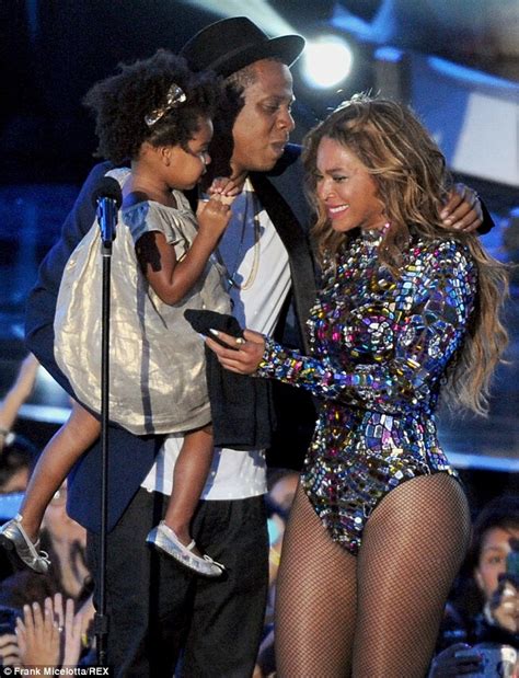 jay z hints that beyonce is pregnant expecting their