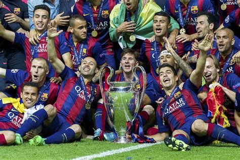 perfect formation  barcelona  ensures  champions league