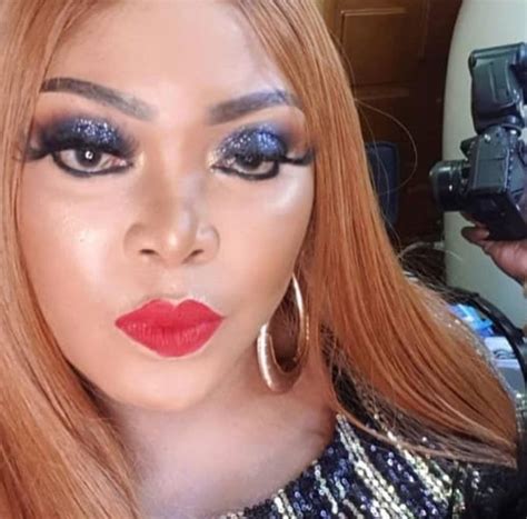 lady  viral skin bleaching video blasts skin care product producers criticising