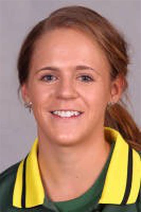 oregon track and field rundown kimber mattox introduces herself to