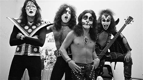 kiss members   approached  bands final show louder