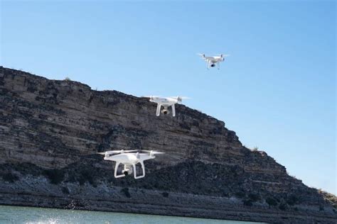 drone pilot salary    drone pilots  drone