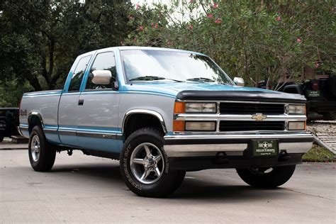 chevrolet ck  series  cheyenne  sale