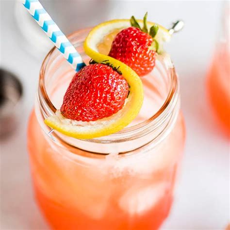 11 Summer Whiskey Cocktails To Cool You Off Taste Of Home