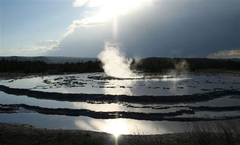 yellowstone national park wy another spectacular geyser in