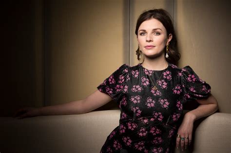 aisling bea talks therapy cancel culture and why she loves the spice