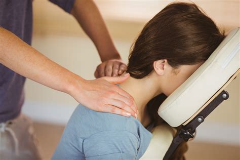 Chiropractic Massage Discover Its Role In Pain Management
