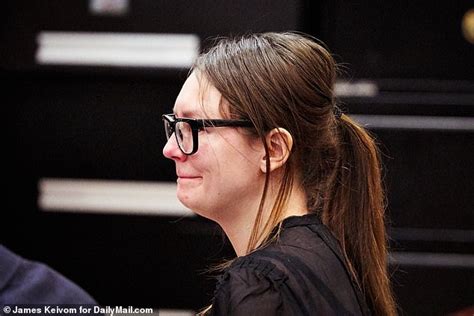 fake german heiress anna sorokin cries in court again daily mail online