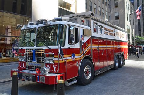 fdny rescue  fire department  york fdny rescue   flickr