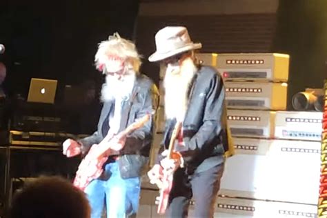 Watch Zz Top Perform Without Injured Dusty Hill