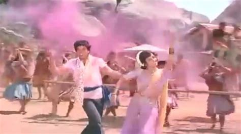 these bollywood songs that will double the fun during holi celebration