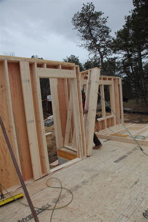 building  raising exterior walls jlc  framing carpentry