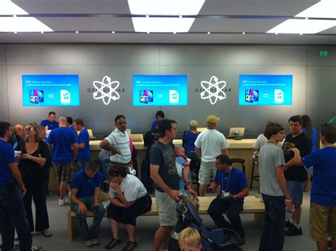 genius bar  genius bar apple store opening  fayette flickr