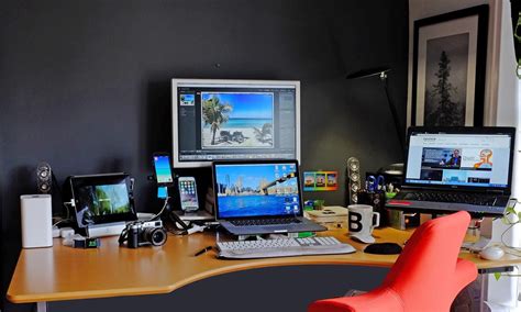 mac setup macbook pro standing desk workstation   photographer