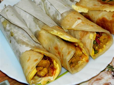 egg chicken roll recipe street food style salma kolkata recipe