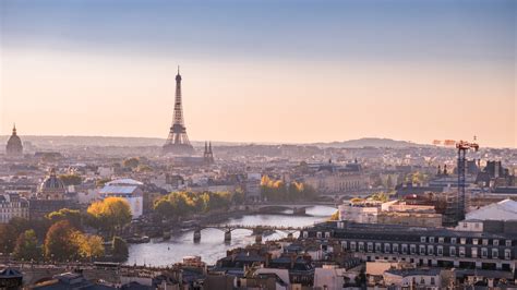 paris reopening  bars  restaurants residents  enjoying  city  tourists conde