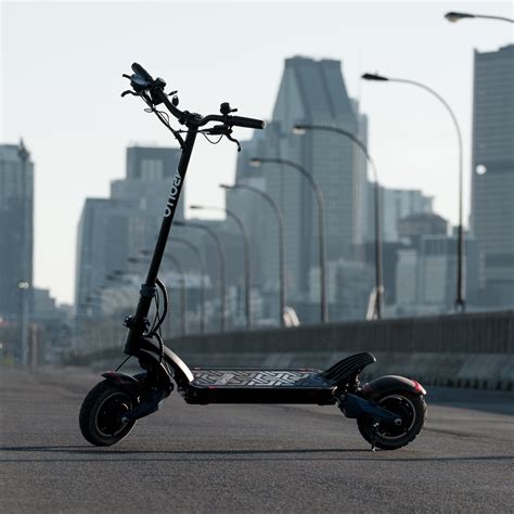 apollo pro   powerful electric scooter apollo scooters