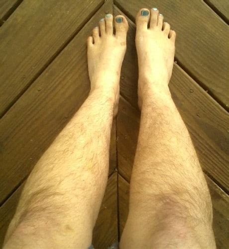 What Do Men Think About Women With Hairy Legs