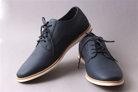 como escoger el calzado perfecto  hombre en rebajas blog moda hombre