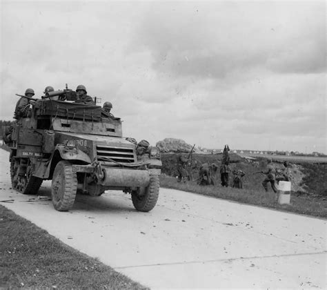 ma halftrack   infantry division   armored division takes pows munich germany