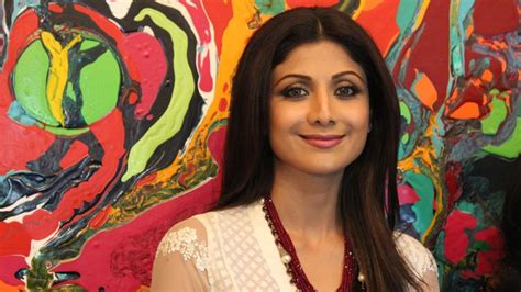 actor shilpa shetty to join skill india initiative plans to set up 1 000 centres india news