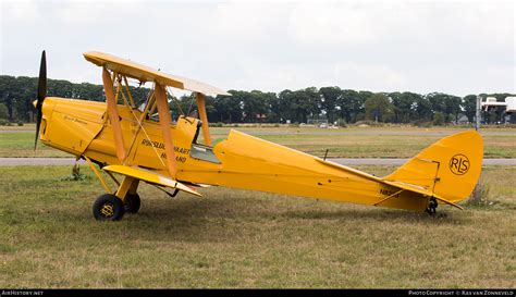aircraft photo   de havilland dh  tiger moth ii