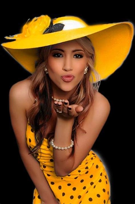 pin by guadalupita chavez on bellas floppy hat fashion hats