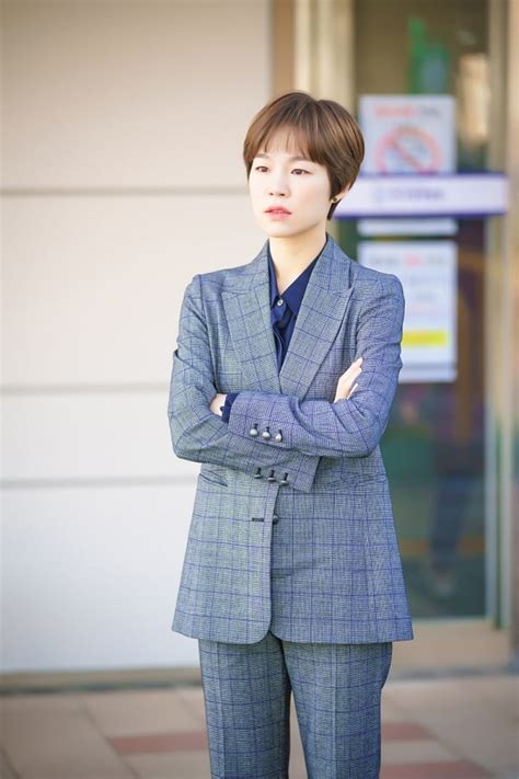 Han Ye Ri Shows A Softer Side To Her Character On Switch