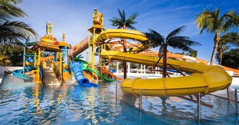 inclusive resorts  water parks  visit   family