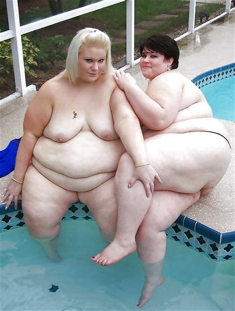 two fabulous ssbbw outdoor jacuzzi 51 pics xhamster