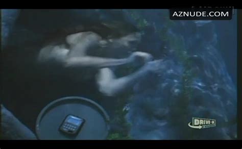 Danielle Weeks Breasts Body Double Scene In Humanoids From The Deep