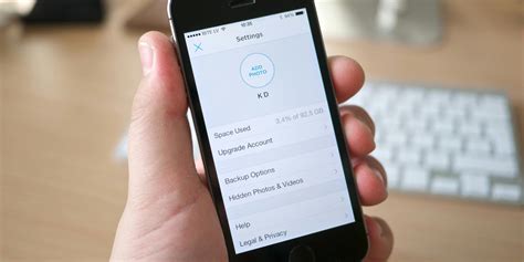 dropbox adds  features improves pro storage  daily dot