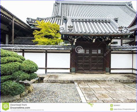 traditional japanese house plan  courtyard  traditional japanese temple building royalty