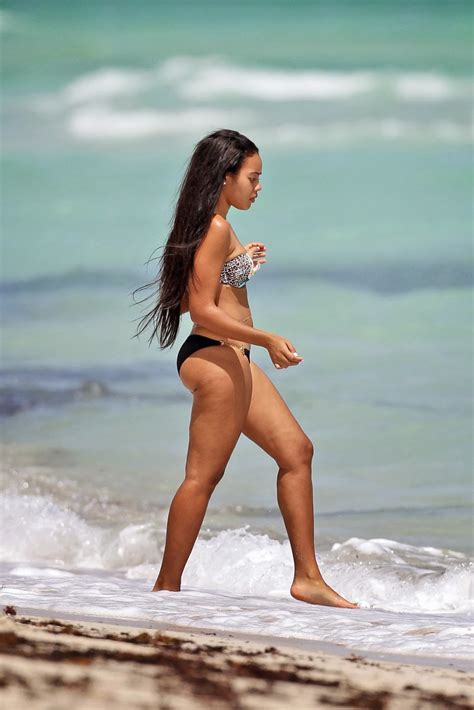 angela simmons flaunts her assets in tiny bikini bootymotiontv