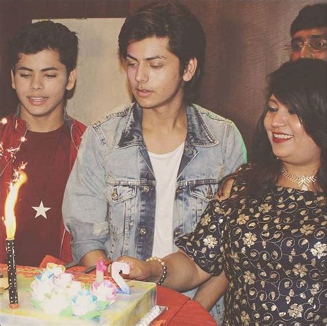 are siddharth nigam and his brother abhishek twins celebrated birthday