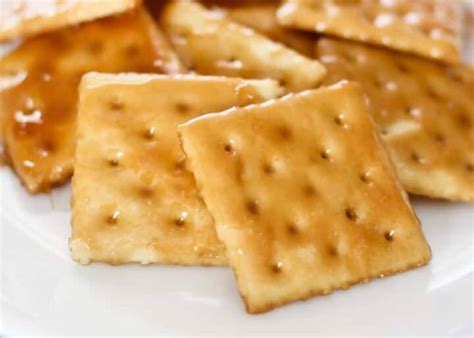 ingredient saltine cracker toffee  heart naptime