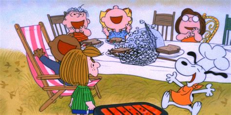 10 thanksgiving tv episodes that prove nothing is more