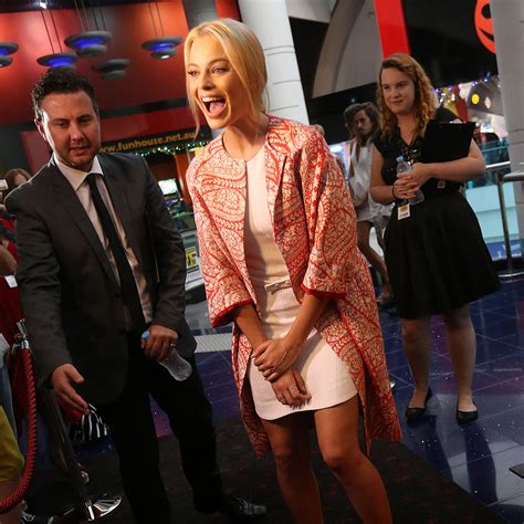 Margot Robbie Premieres The Wolf Of Wall Street In