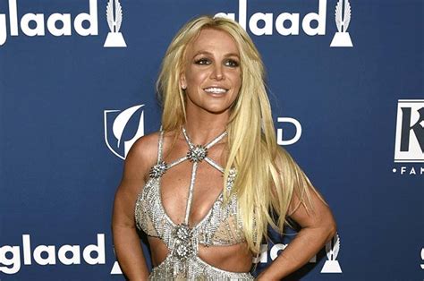 details on britney spears documentary rave it up