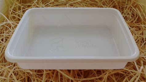 plastic tray  white deep perth megaplas