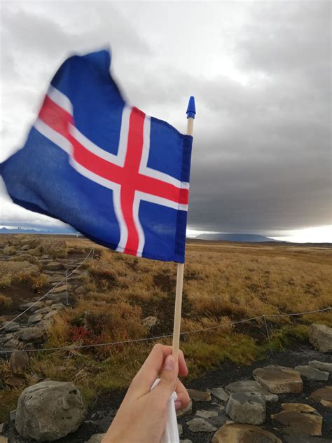 years  wanting    iceland  finally  chance  buy  favourite flag