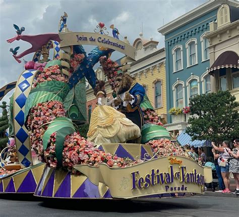 Disney Princes And Anna Return To Festival Of Fantasy Parade At Magic