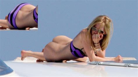 avril lavigne naked thefappening