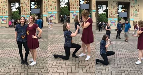 cute lesbian couple surprises each other by proposing at the same time pinknews · pinknews