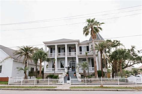 galveston s carr mansion has a new life as a bed and